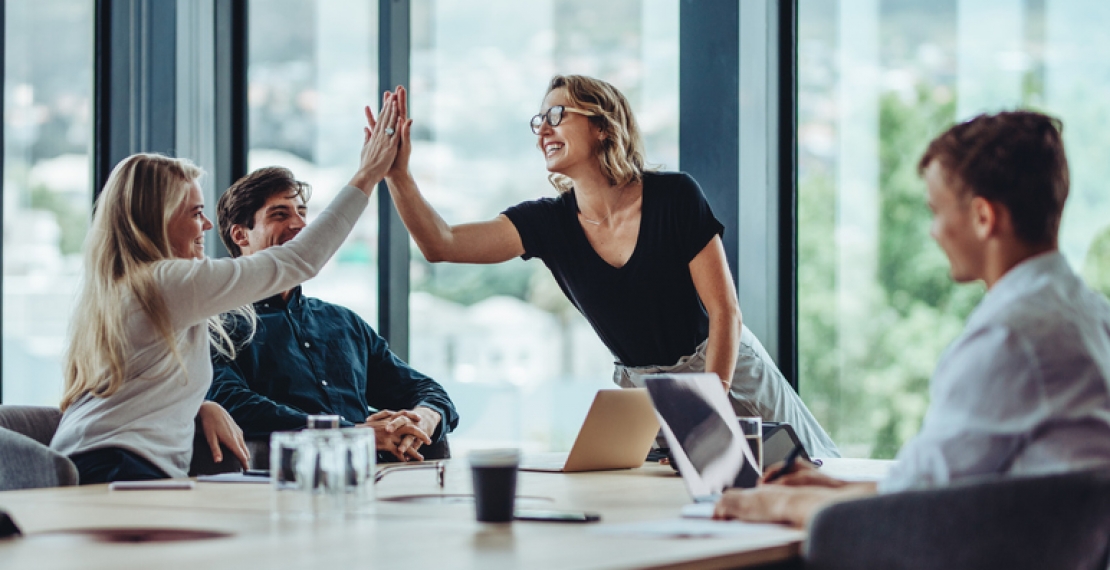 Taking Business English Course? 4 Strange Idioms and Their Meanings